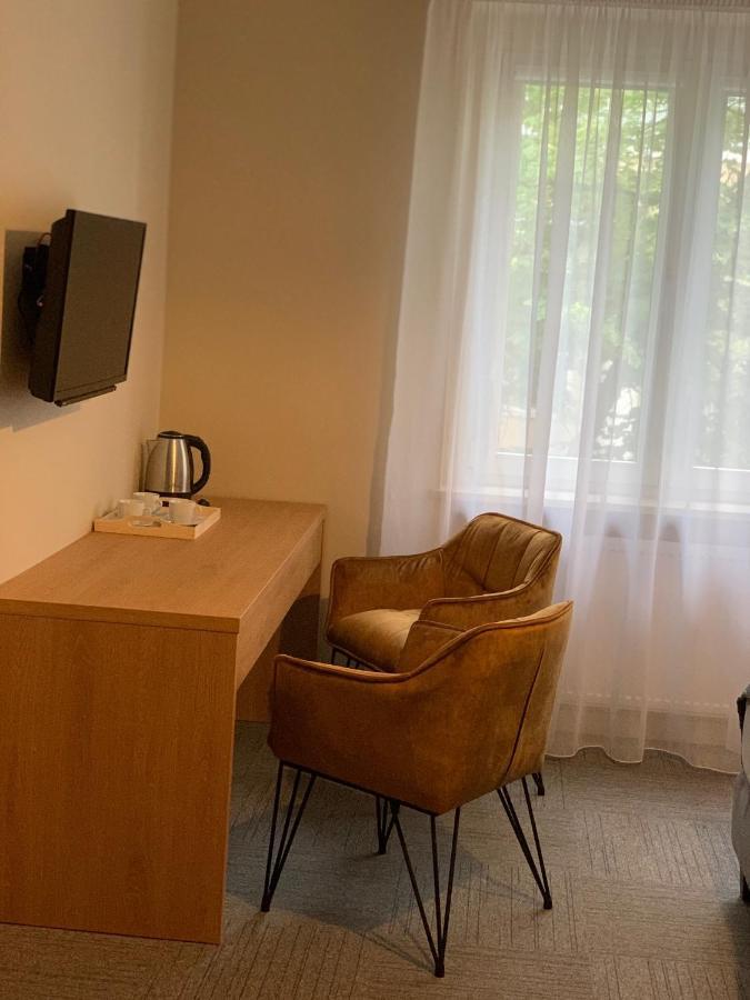 Vesna Rooms Mtp Познан Екстериор снимка