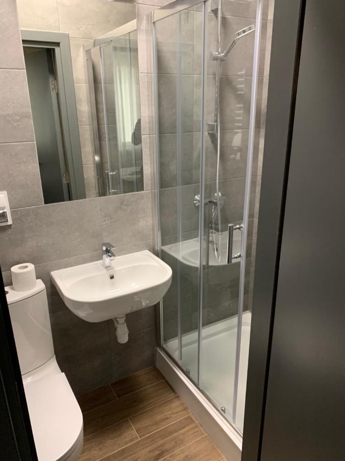 Vesna Rooms Mtp Познан Екстериор снимка